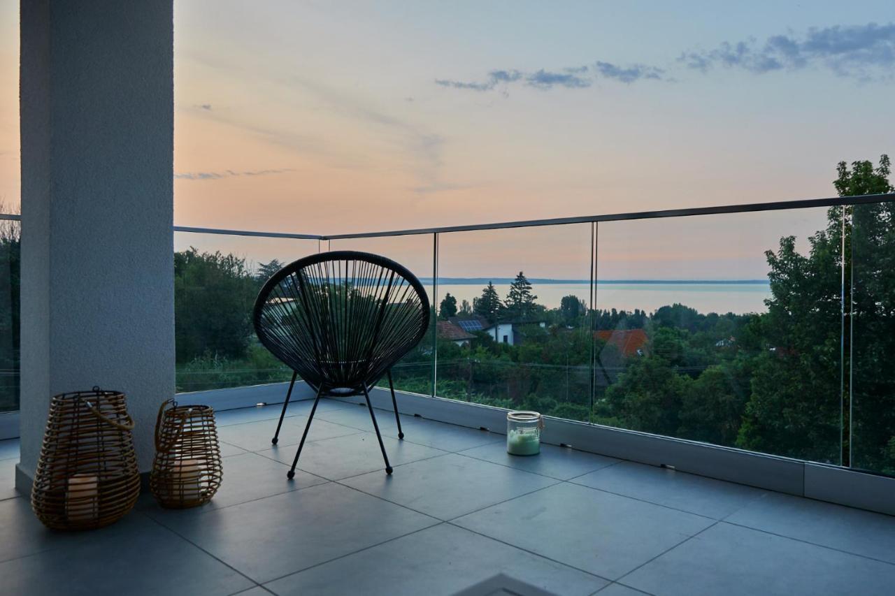 Lake Spirit Boutique Apartments Balatonalmádi Extérieur photo