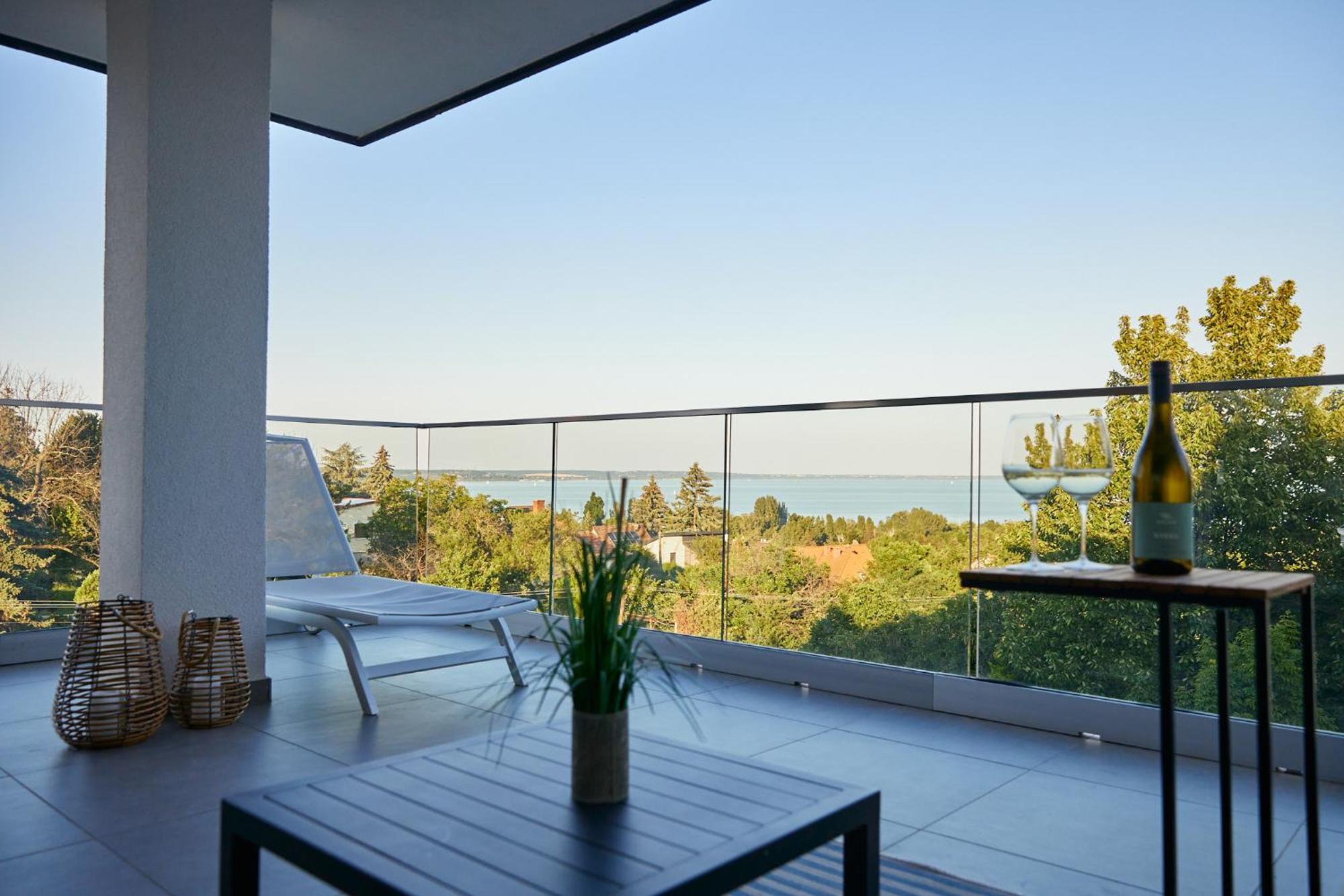 Lake Spirit Boutique Apartments Balatonalmádi Extérieur photo