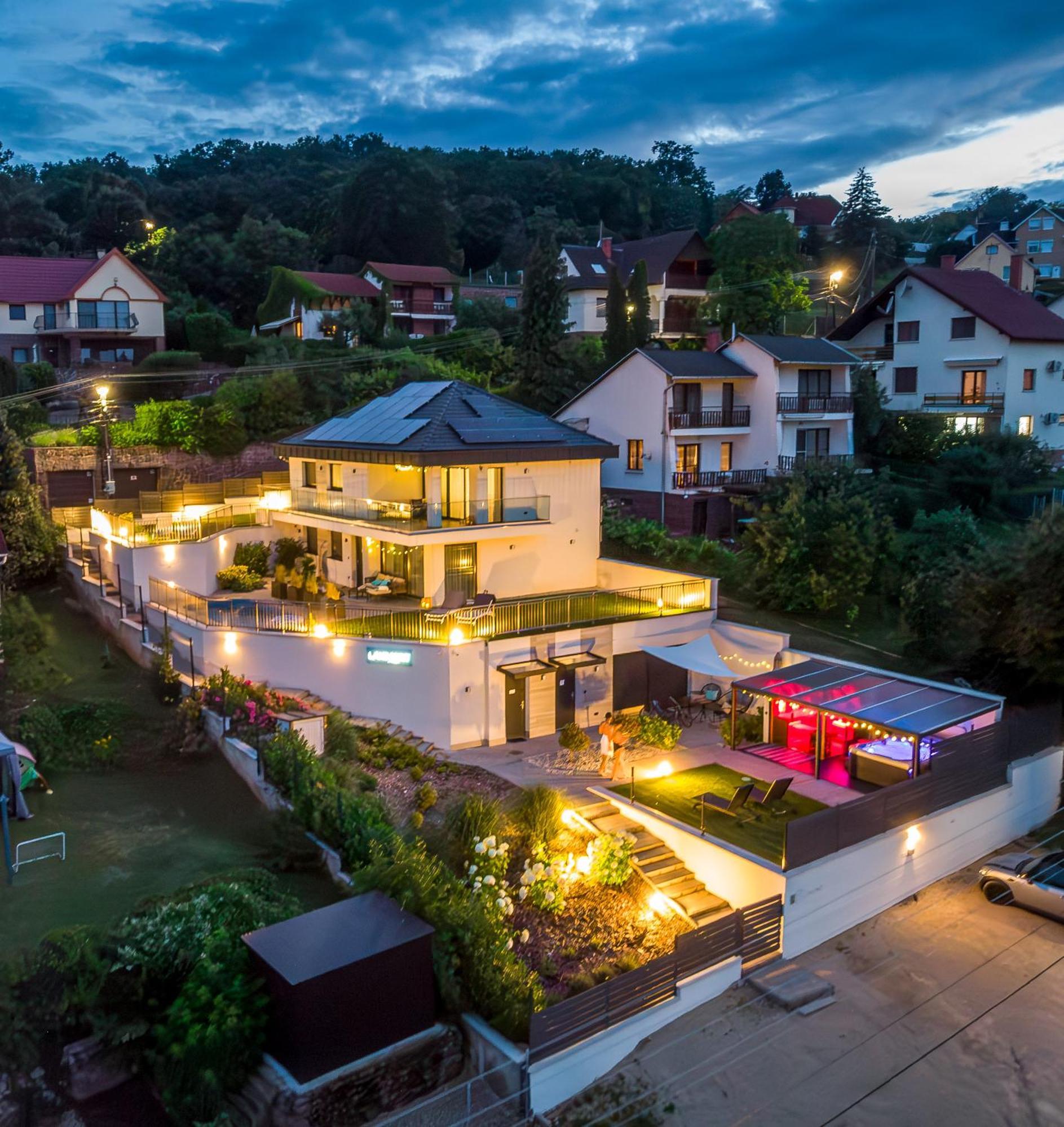 Lake Spirit Boutique Apartments Balatonalmádi Extérieur photo